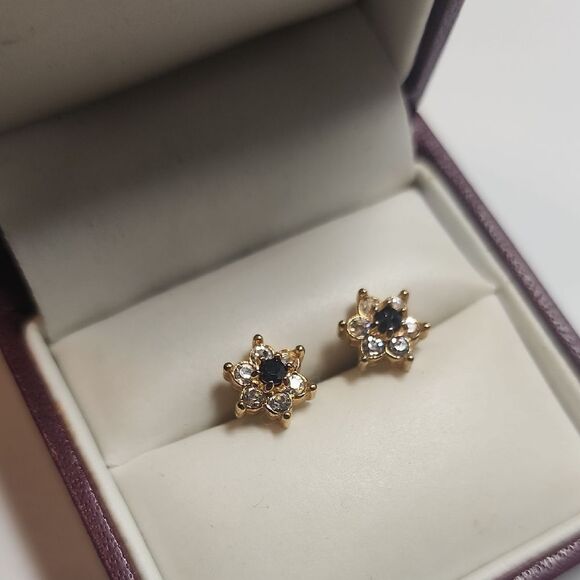 Gold Tone Floral Stud Earrings With Sapphire Center Stone Cz Clear Stones - Picture 2 of 4